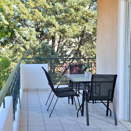 Domelia'S Luxury Apartments Near Airport & Beach Луца Экстерьер фото