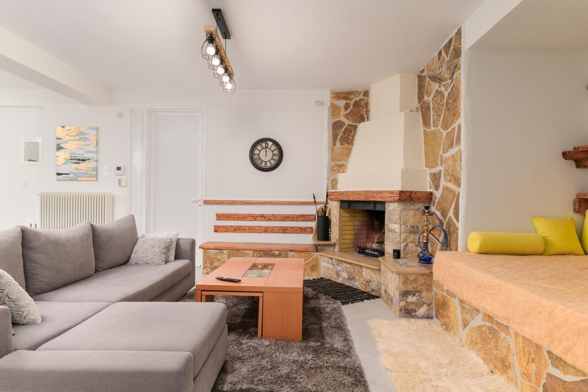 Domelia'S Luxury Apartments Near Airport & Beach Луца Экстерьер фото